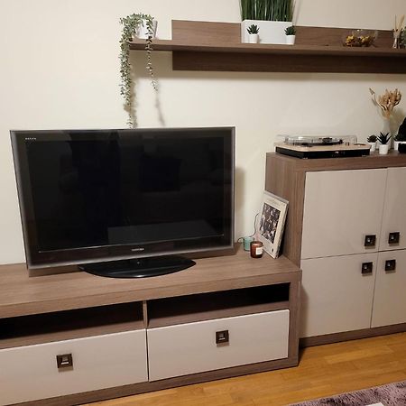 Downtown Apartment Boutique Green Garden Unirii بوخارست المظهر الخارجي الصورة