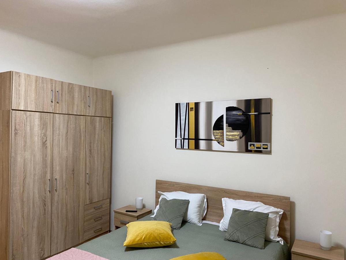 Downtown Apartment Boutique Green Garden Unirii بوخارست المظهر الخارجي الصورة